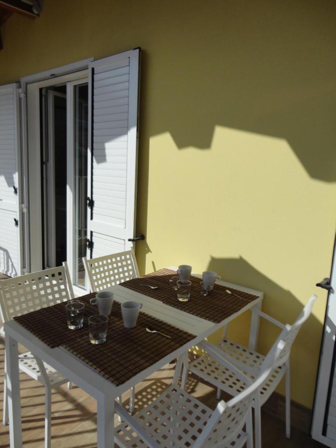Casa Klimt Vicinissima Al Mare Parcheggio Privato Gratuito Se Disponibile Apartman Pescara Kültér fotó
